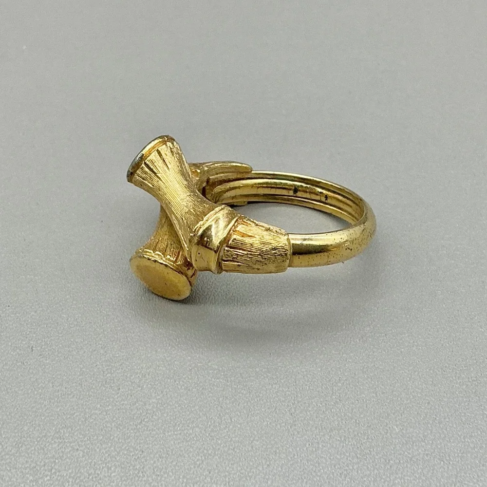 Vintage Avon Bamboo Magic Ring Gold Tone Adjustable Bamboo Size 7